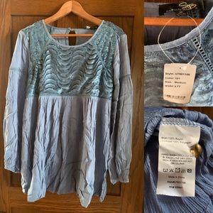 Steel blue medium tunic with textured design - NWT